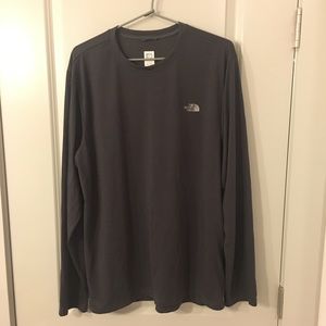 Men’s North Face Long Sleeve T-shirt